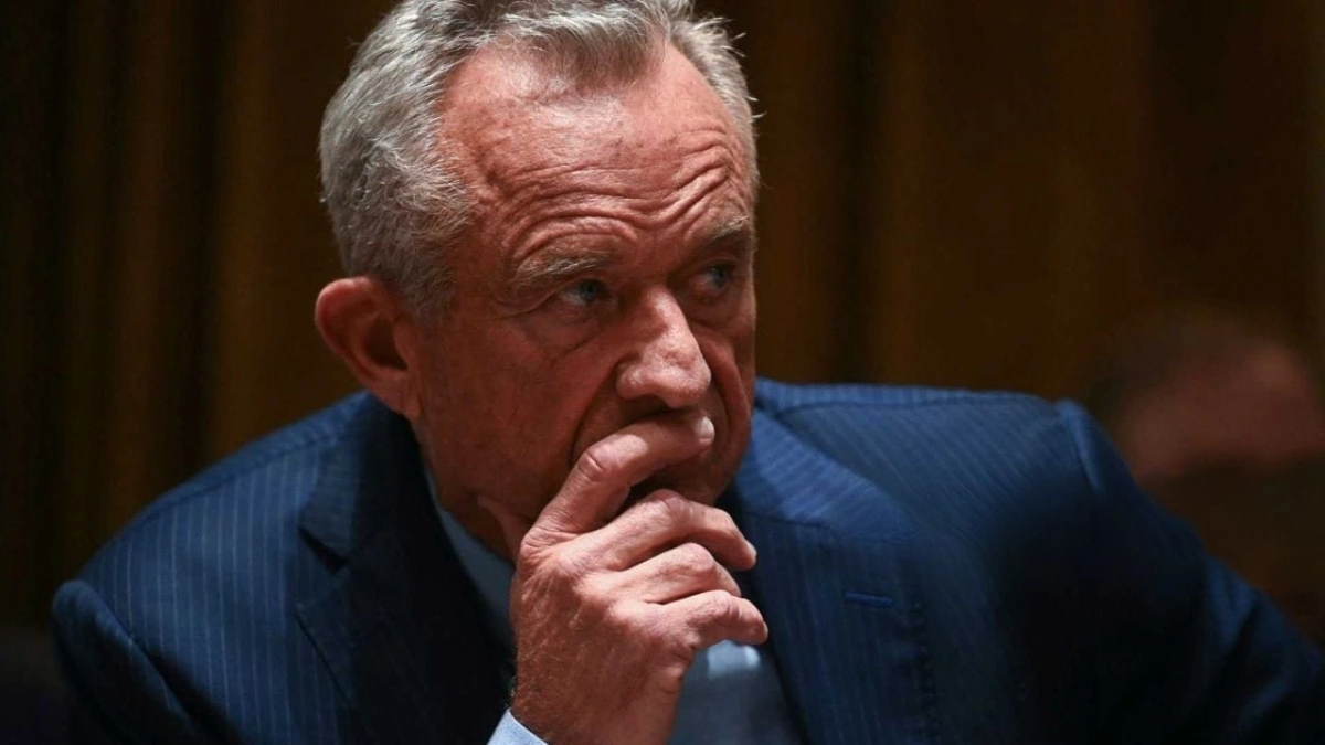 The Importance of Critical Thinking in the Information Age