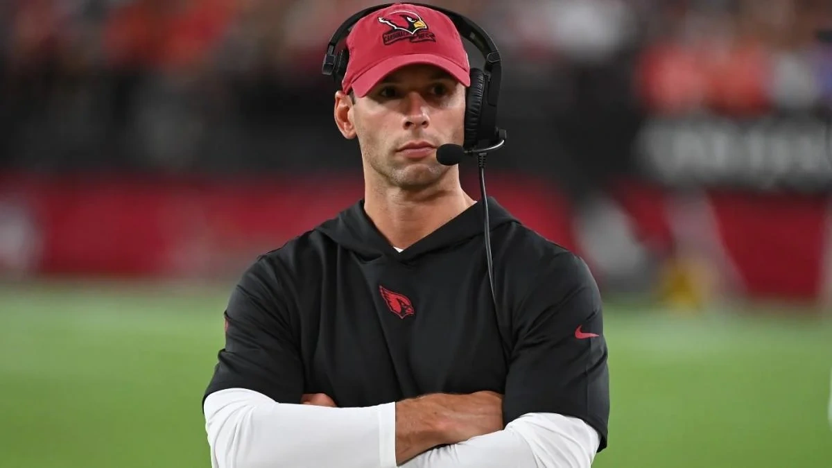 From Defensive Guru to Head Coach: The Evolution ofJonathan Gannon