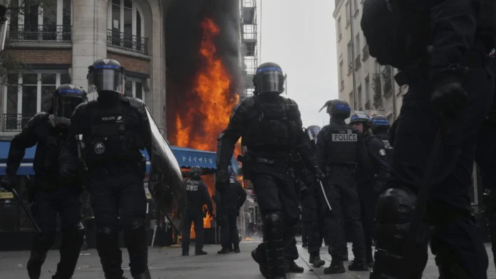 paris france protests