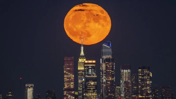 supermoon