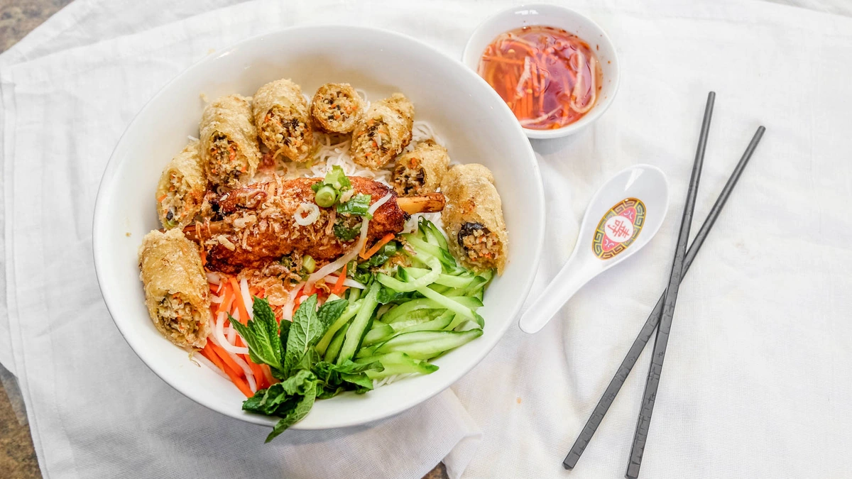 The Anatomy of Obsession | What Makes Pho So Addictive?